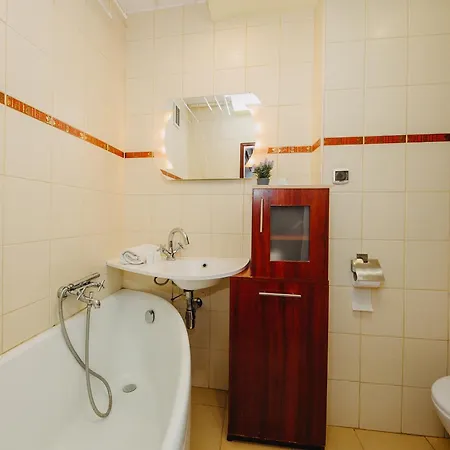 Quiet Flat In The Old Town